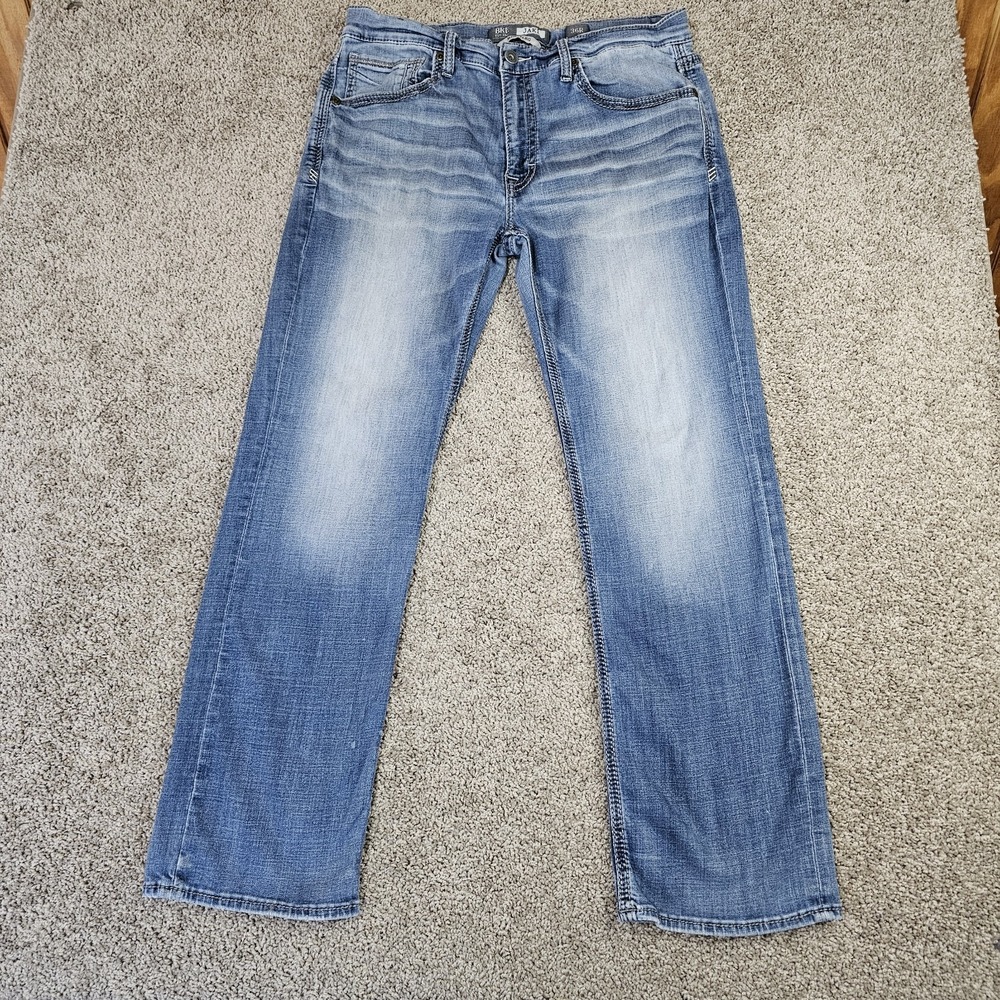 BKE Jake Bootleg Jeans Mens 36R Medium Wash Light Fade Buckle (35x30.5)